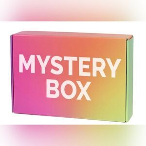 5lb Mixed Womens Clothing For Resale.